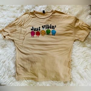 SHEIN EZwear Letter & Expression Print Drop Shoulder Tee